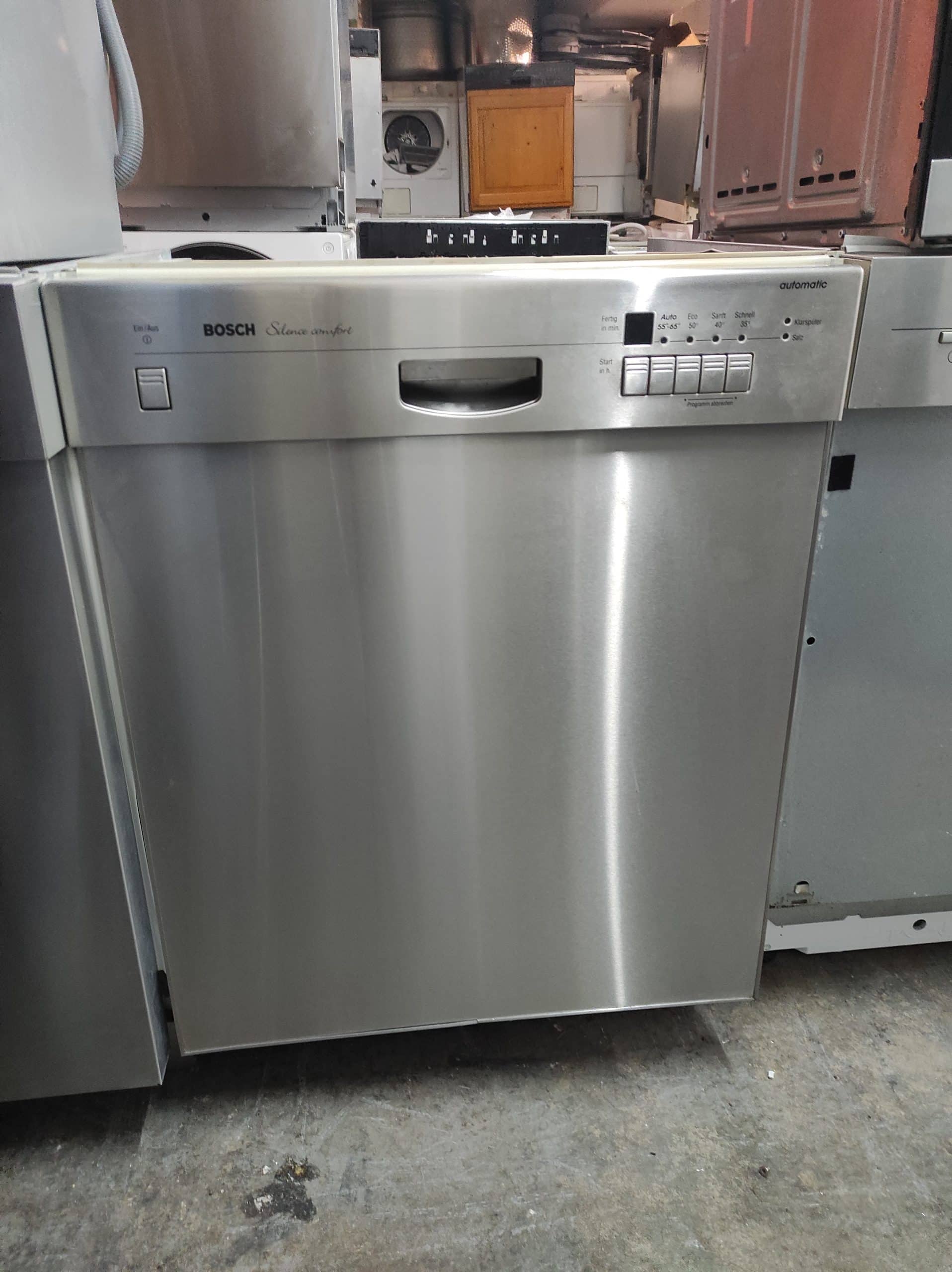 BOSCH Spülmaschine SGU46A55, Silber, 1 Jahr Garantie - Görsel 2